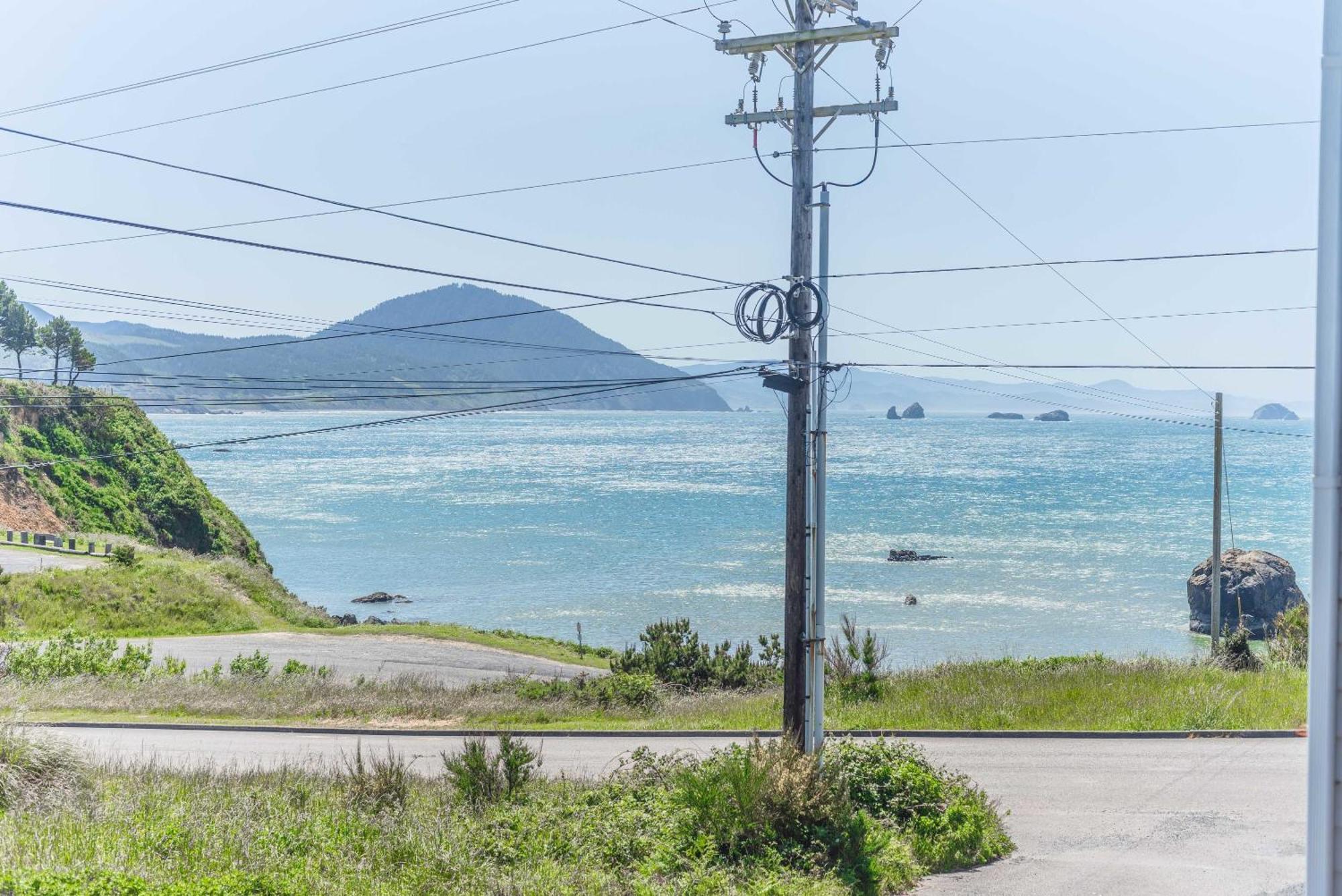 #Stayinmydistrict Oceanview Studio Loft Порт-Орфорд Экстерьер фото