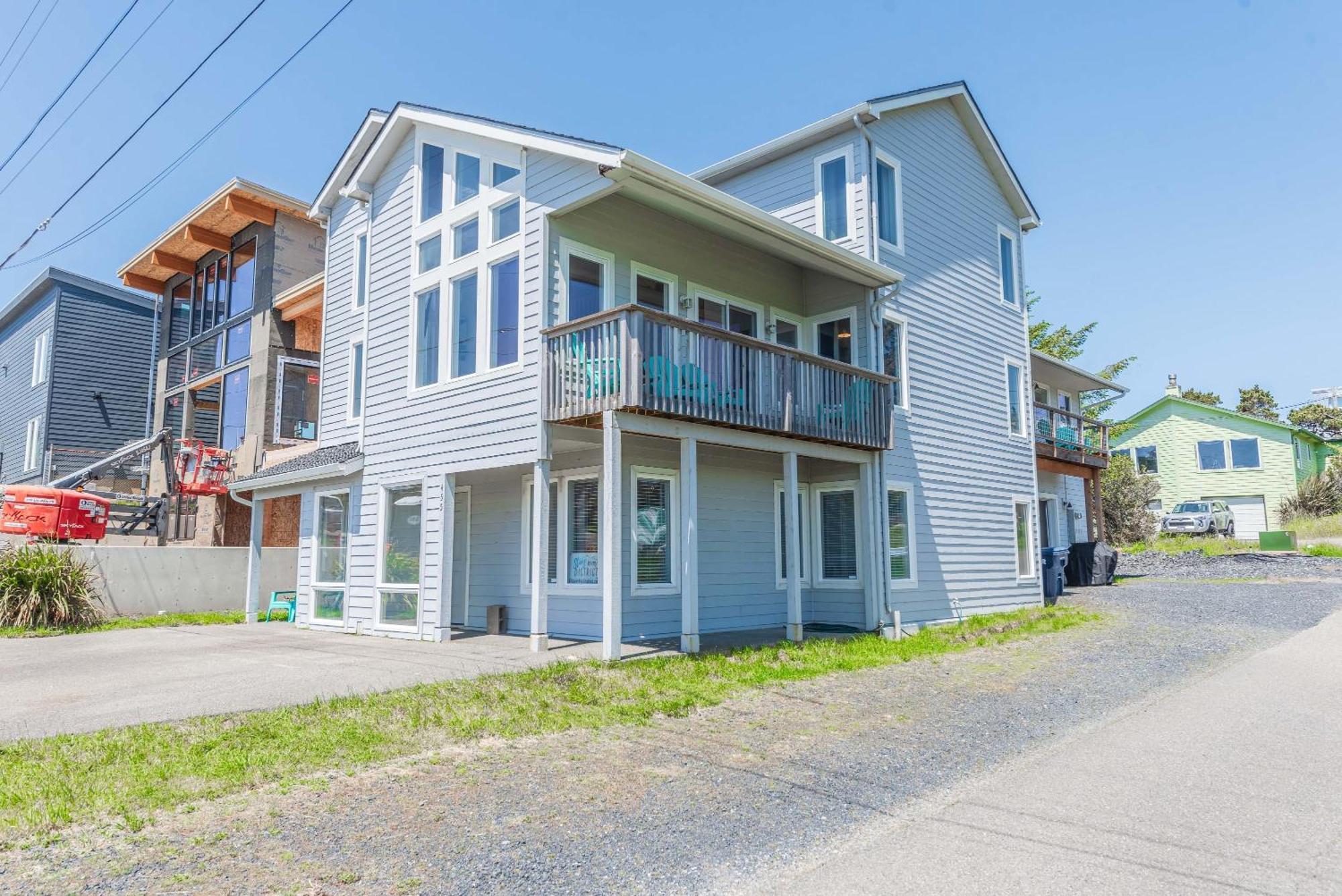 #Stayinmydistrict Oceanview Studio Loft Порт-Орфорд Экстерьер фото
