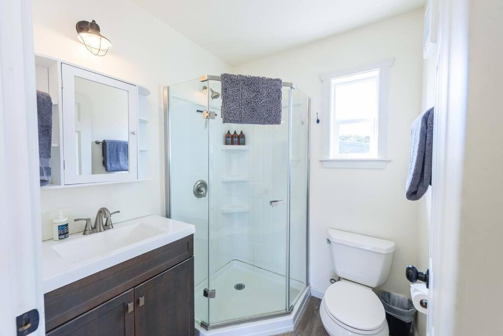 #Stayinmydistrict Oceanview Studio Loft Порт-Орфорд Экстерьер фото
