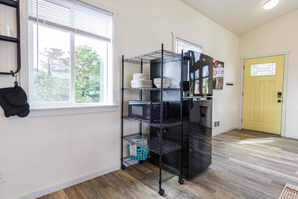 #Stayinmydistrict Oceanview Studio Loft Порт-Орфорд Экстерьер фото