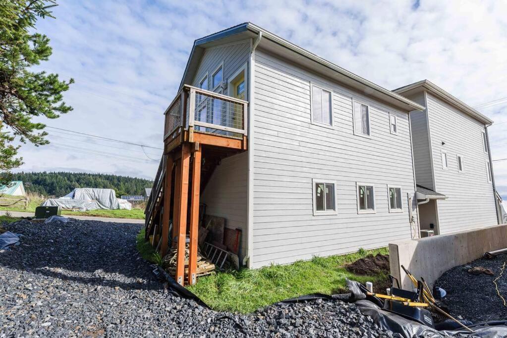 #Stayinmydistrict Oceanview Studio Loft Порт-Орфорд Экстерьер фото
